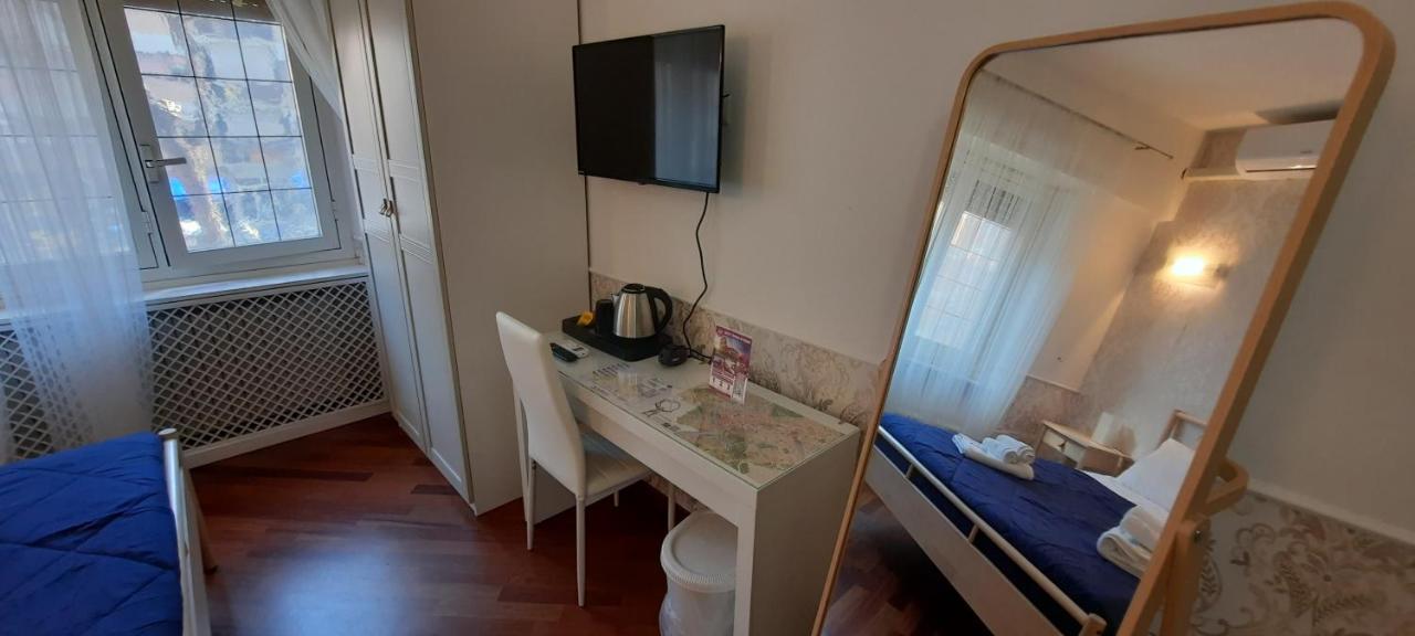 Aurelio Deluxe Rooms Rzym Zewnętrze zdjęcie