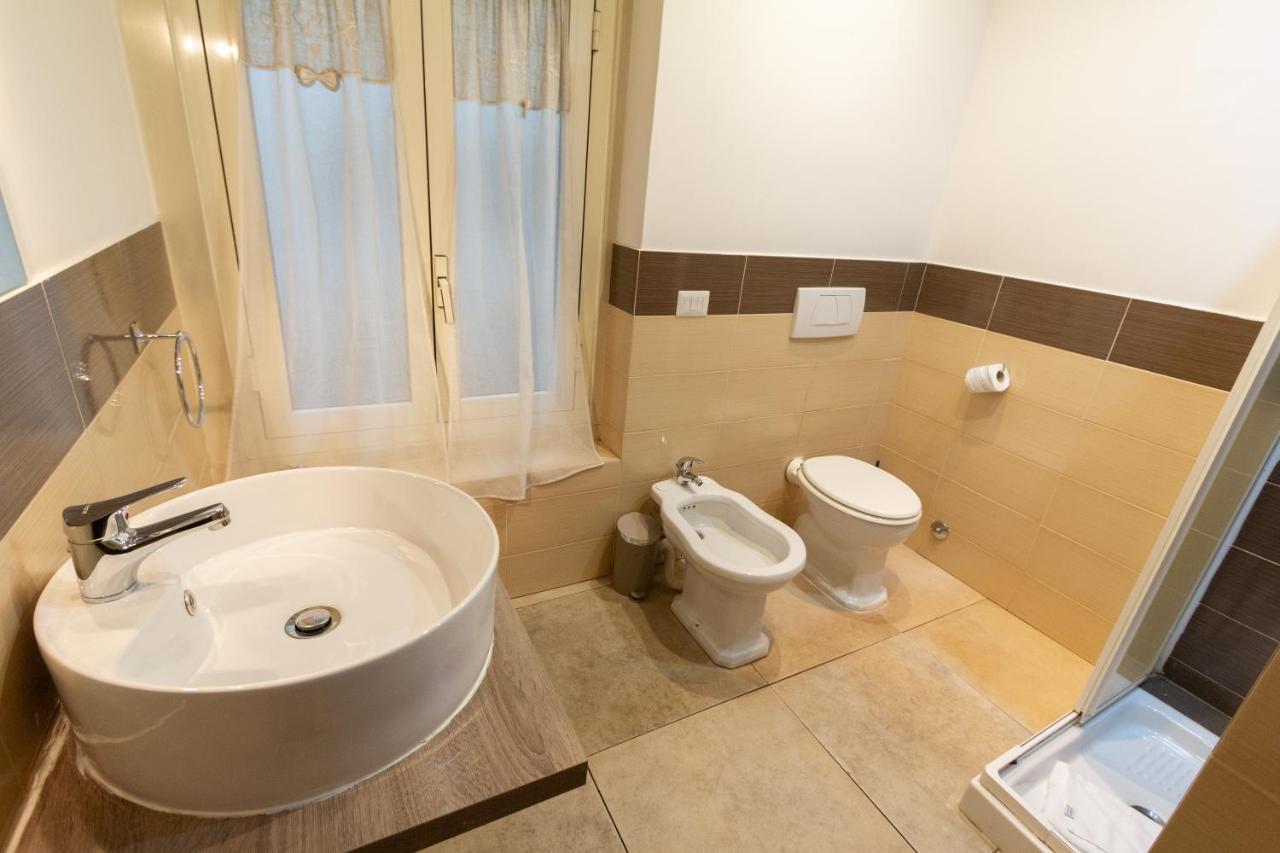 Aurelio Deluxe Rooms Rzym Zewnętrze zdjęcie