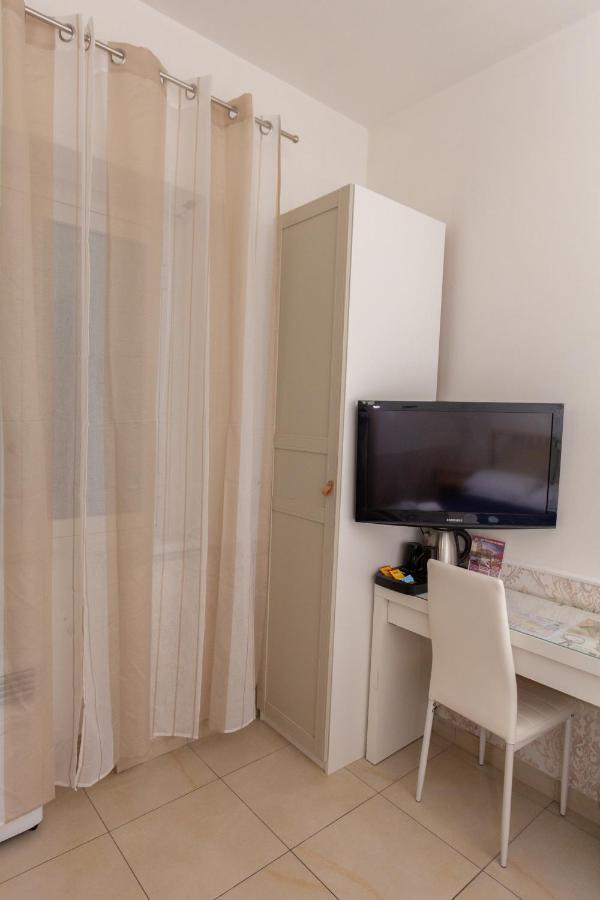 Aurelio Deluxe Rooms Rzym Zewnętrze zdjęcie